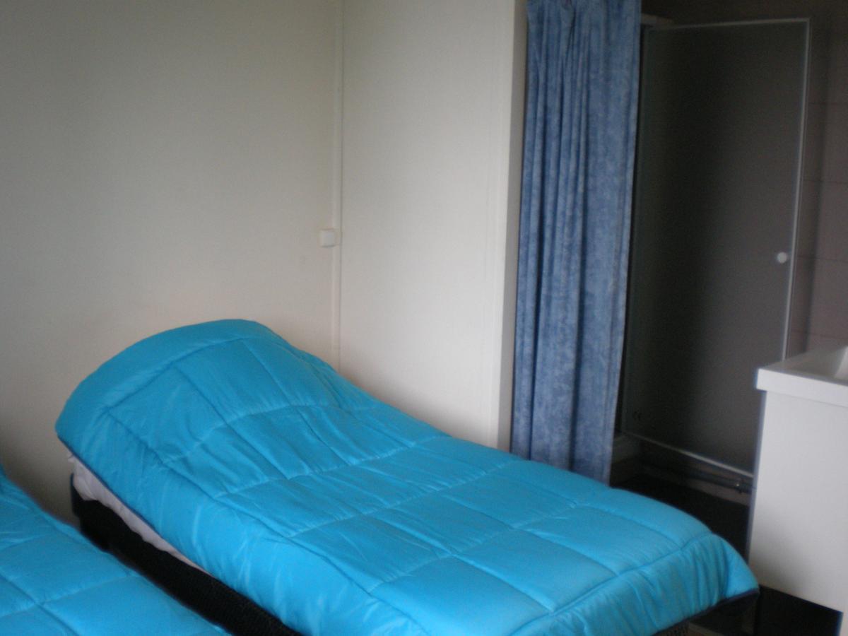 Méry-sur-Oise Hotel Dg מראה חיצוני תמונה